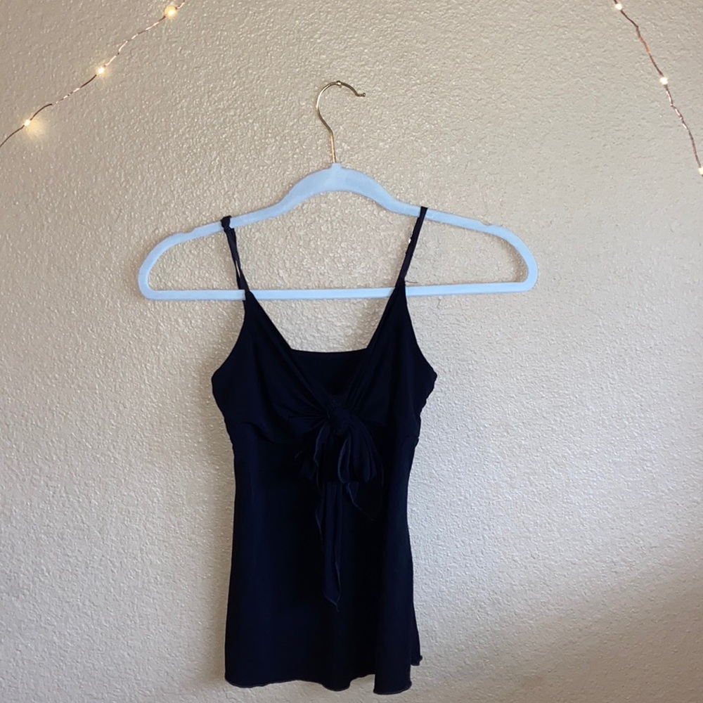 Black strap top